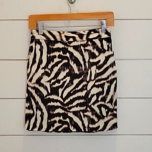 ANN TAYLOR size 0 petite animal print mini skirt